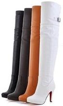botas cano alto em couro PU